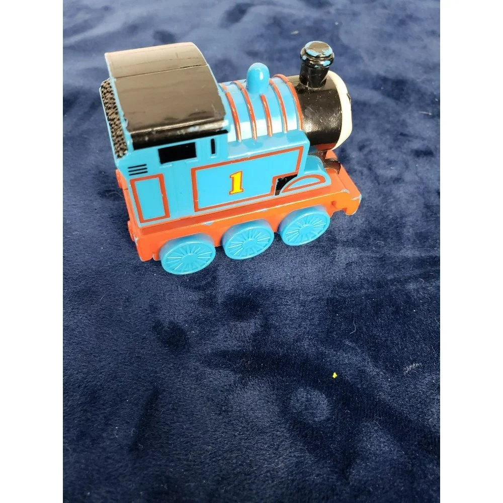 Thomas The Train Blue Choo Choo‎ Train Lot of 2 2011 Gulliane